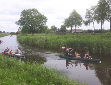 M2e Outdoor kano huren Langs de Brabantse Aa